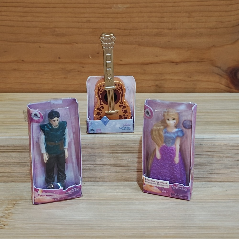 Zuru Disney‎ Store Edition Mini Brands Princess Rapunzel Flynn Rider Gold Guitar